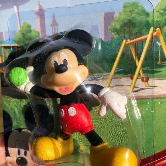 5/$13 Mickey Mouse Baseball Park Mini Figure Disney Toy - Picture 8 of 10